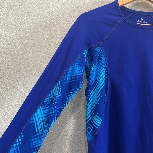 Athleta Blue Crew Neck Long Sleeve T Shirt Size Small - Picture 5 of 7